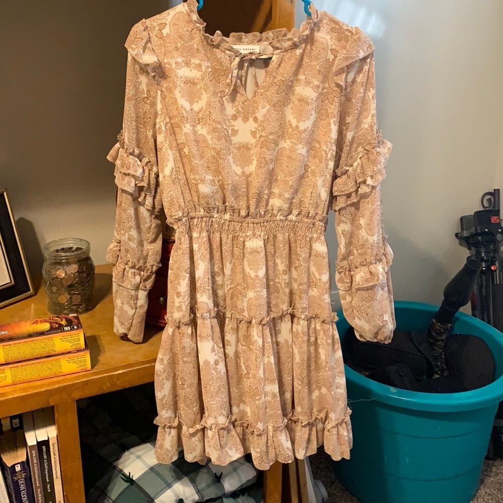 Juniors dress size medium.  Long sleeve.